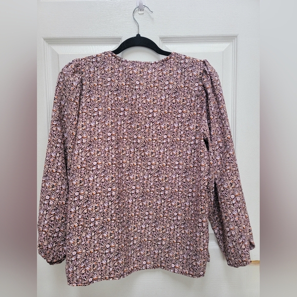 J. Crew Puff Sleeve Satin Back Crepe Top w/Floral Flourish Size Small - Picture 2 of 4